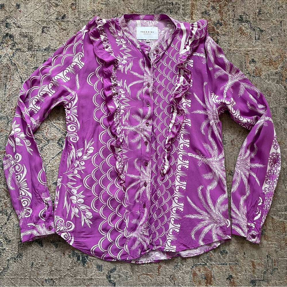 The Shirt by Rochelle Behrens Purple Palm Print Ruffle